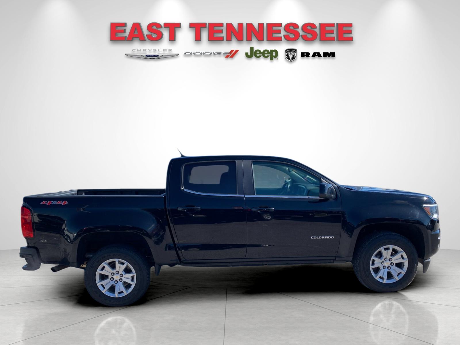 2020 Chevrolet Colorado LT photo 2