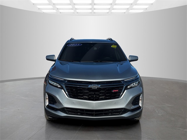2023 Chevrolet Equinox RS photo 2