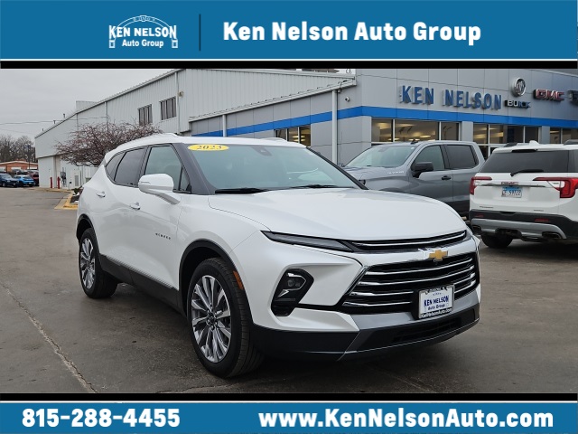 2023 Chevrolet Blazer Premier's photo