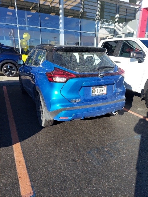 2024 Nissan Kicks SR photo 2