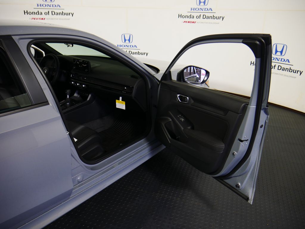 2026 Honda Civic Sport photo 7