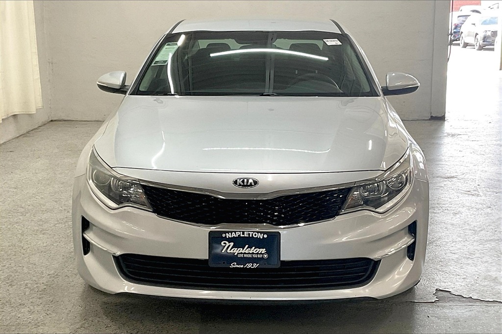 2018 Kia Optima LX photo 2