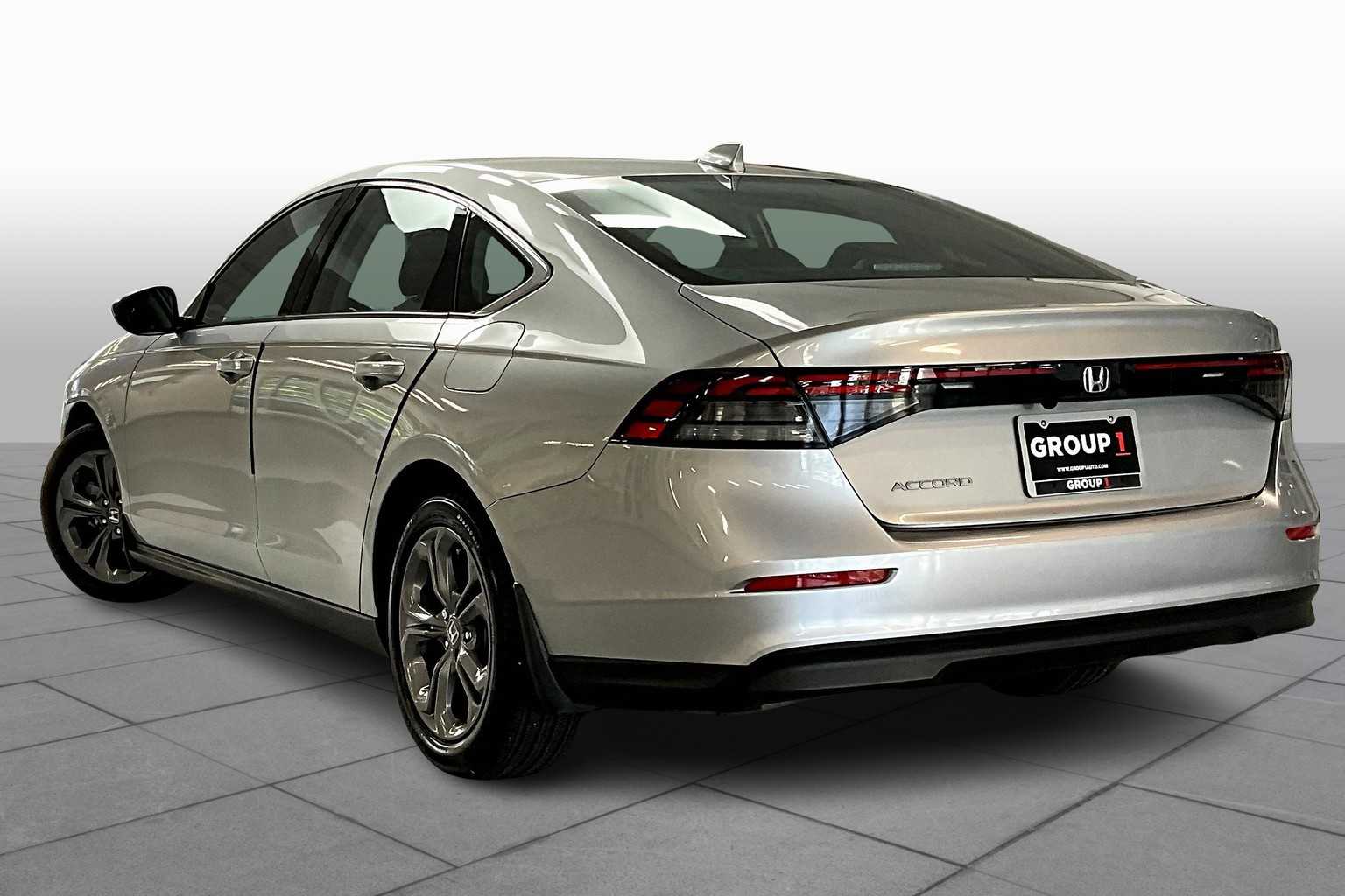 2024 Honda Accord EX photo 11