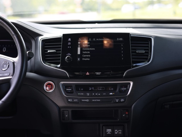 2022 Honda Passport TrailSport photo 14