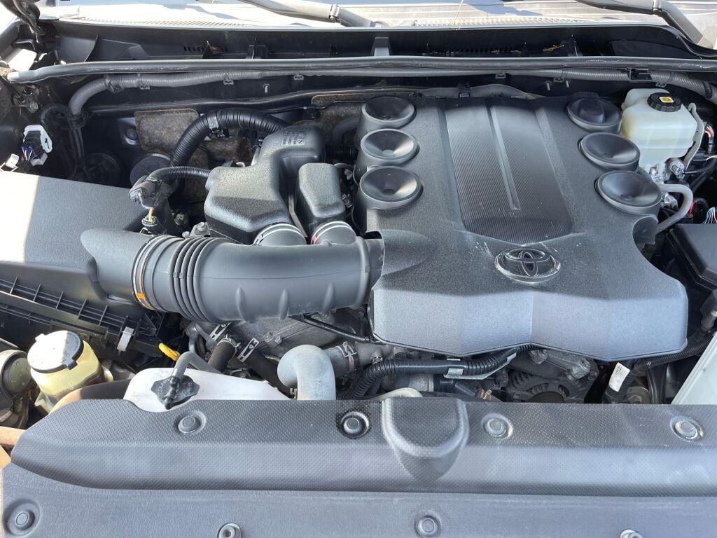 2020 Toyota 4Runner SR5 Premium photo 23
