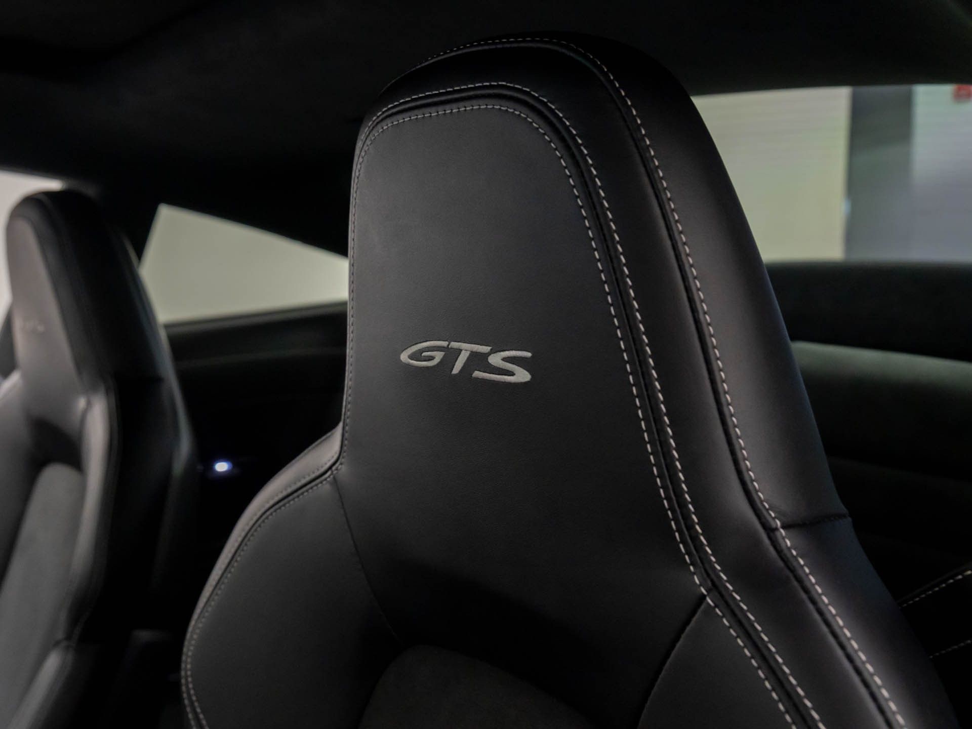 2024 Porsche 911 GTS photo 17