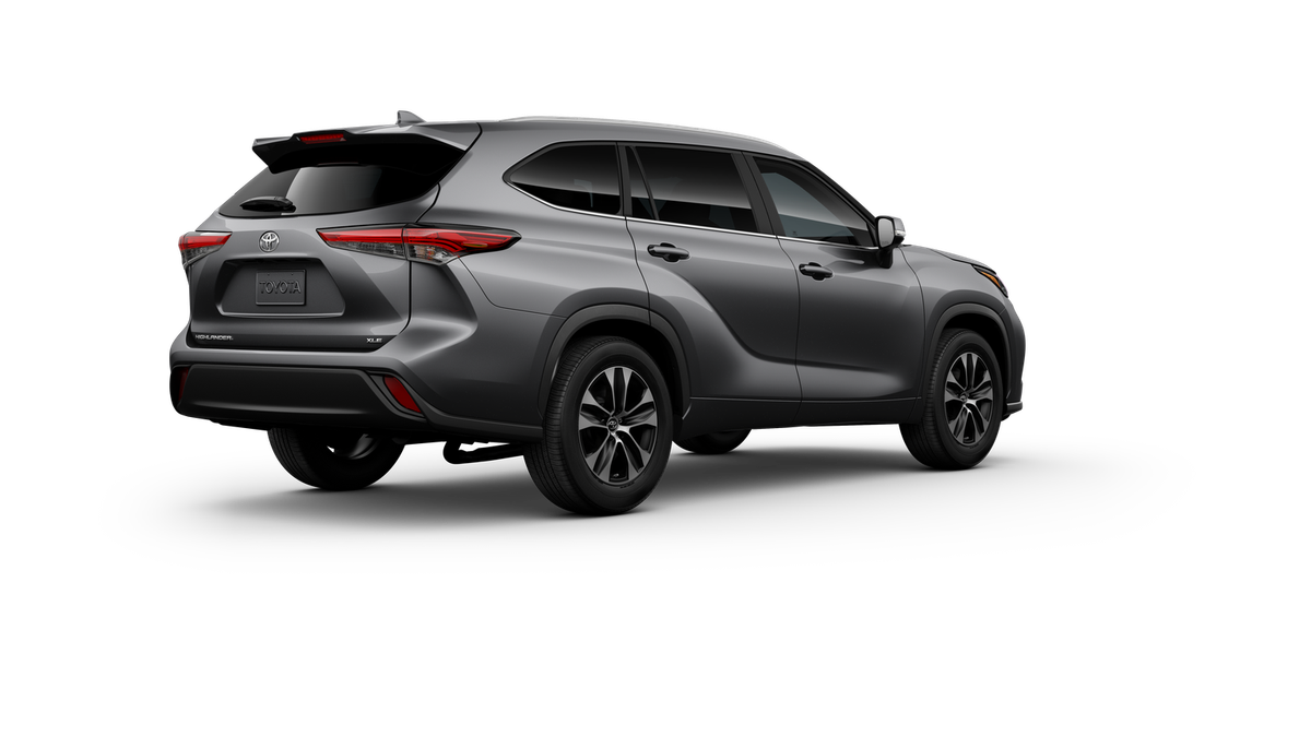 2025 Toyota Highlander XLE photo 10