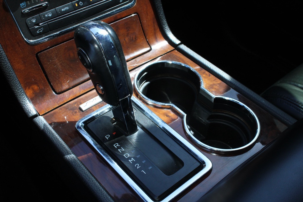 2016 Lincoln Navigator Select photo 25