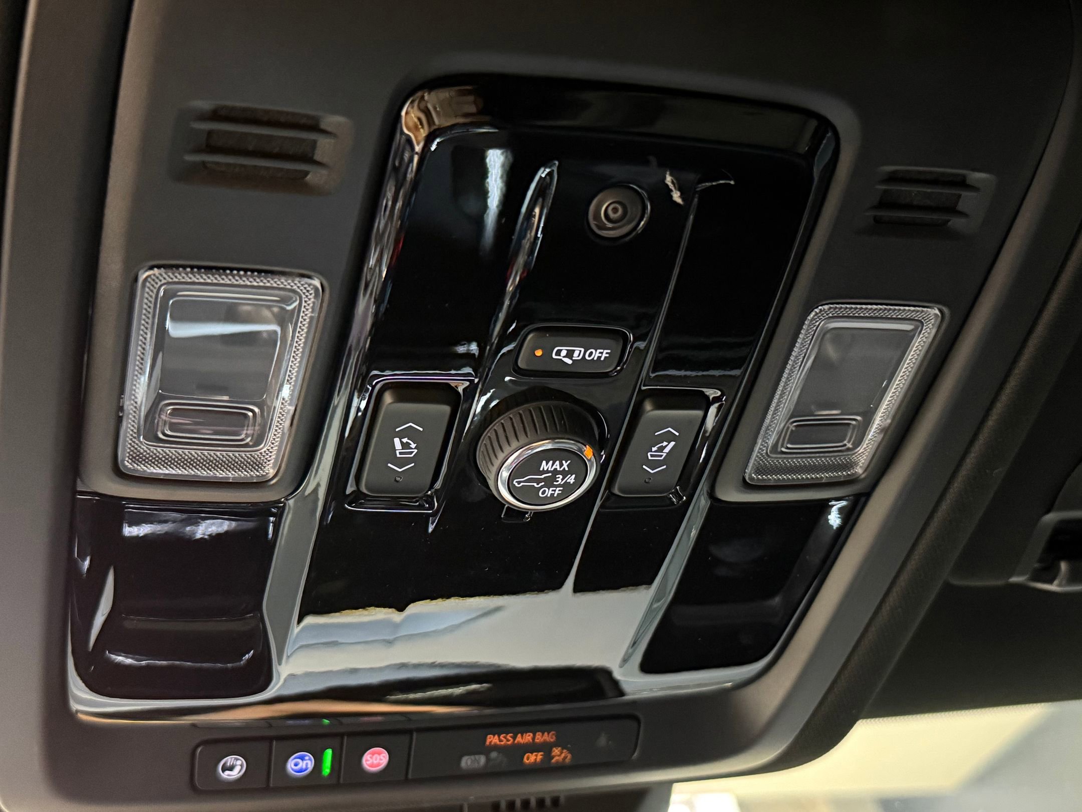 2025 Cadillac Escalade ESV Luxury photo 36