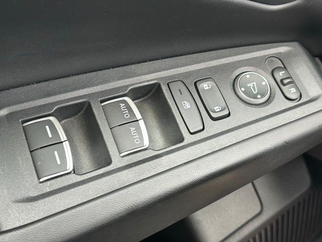 2023 Honda Accord EX photo 15