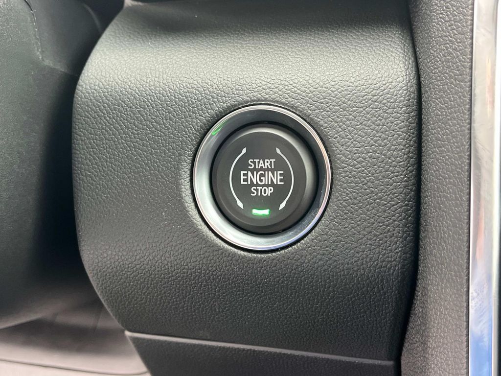 2026 Gmc Acadia Elevation photo 25