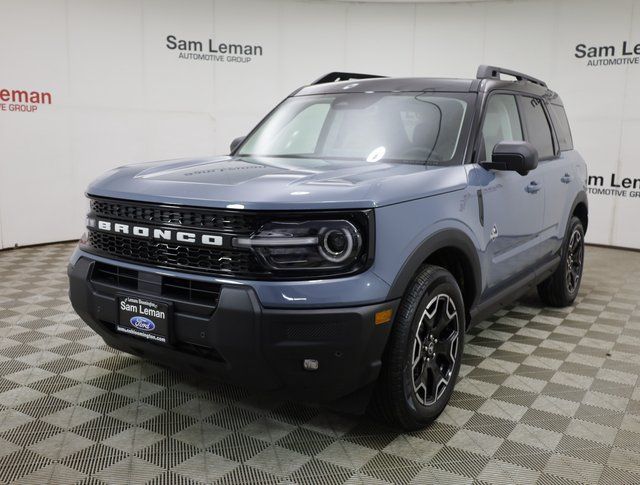 2025 Ford Bronco Sport Outer Banks photo 4
