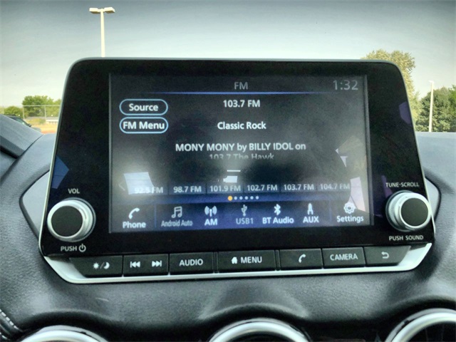 2024 Nissan Sentra SV photo 6