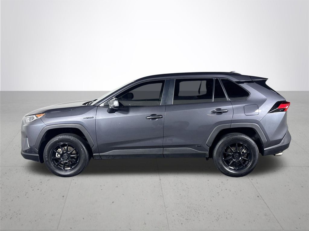 2021 Toyota RAV4 Hybrid XLE photo 5