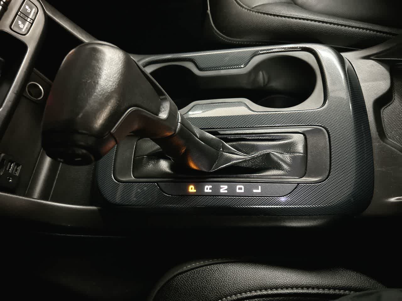 2020 Chevrolet Colorado Z71 photo 25