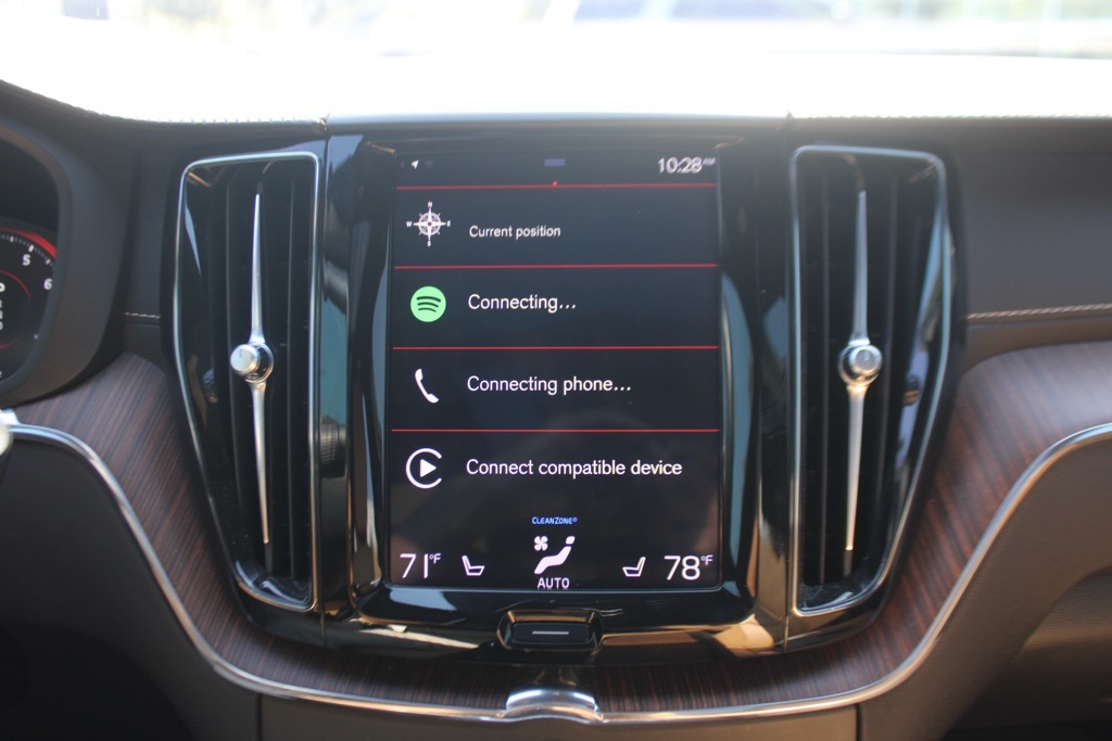 2020 Volvo XC60 T5 Inscription photo 17