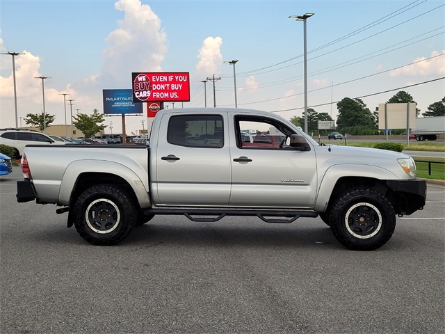 Used 2011 Toyota Tacoma PreRunner with VIN 5TFJU4GN0BX001516 for sale in Little Rock
