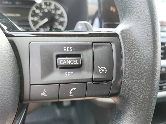 2022 Nissan Pathfinder S photo 26