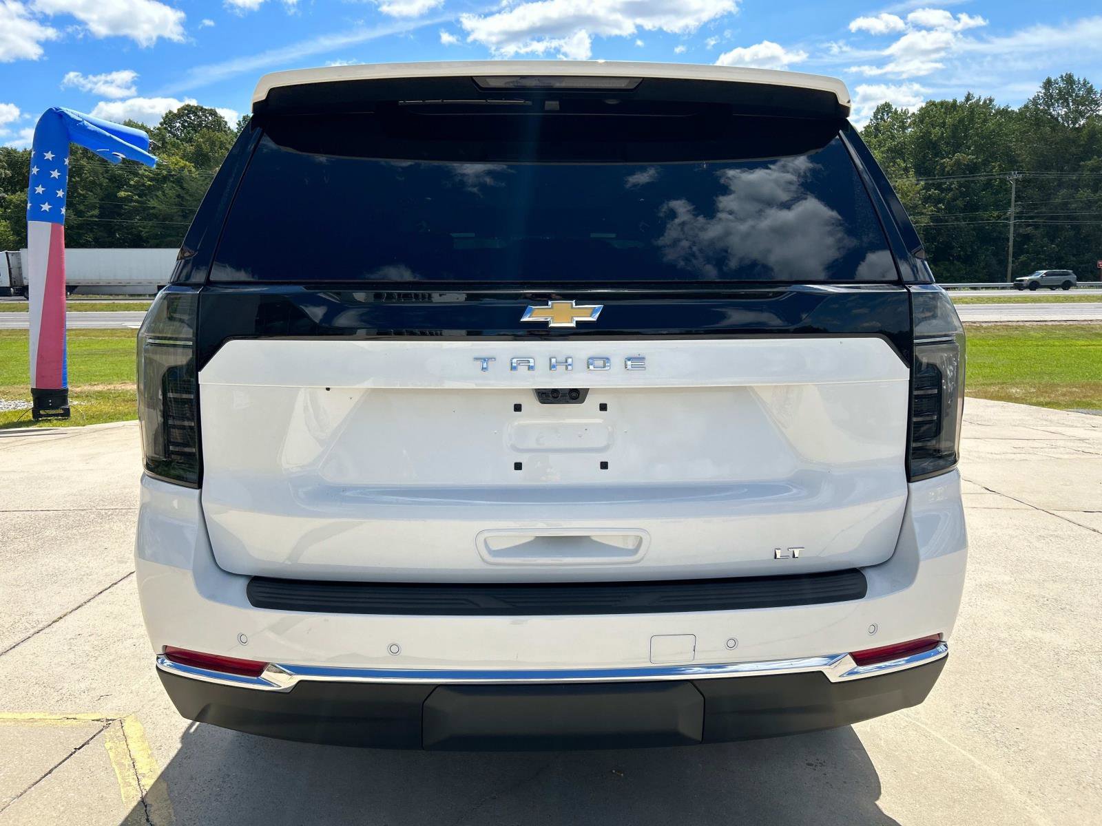 2025 Chevrolet Tahoe LT photo 5