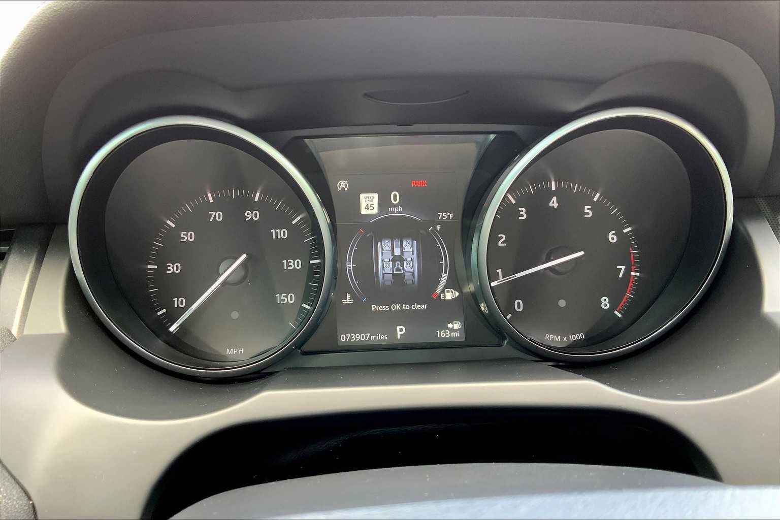 2018 Land Rover Range Rover Evoque HSE Dynamic photo 25