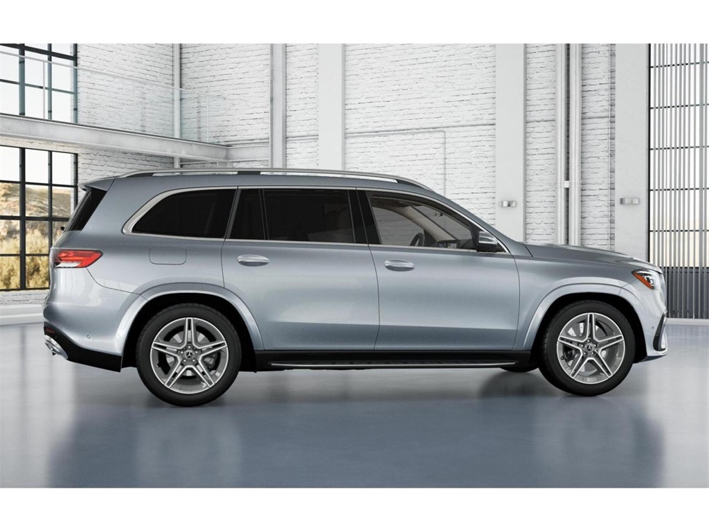 2026 Mercedes Benz GLS 450 4MATIC photo 16