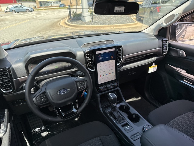 2025 Ford Ranger XLT photo 24