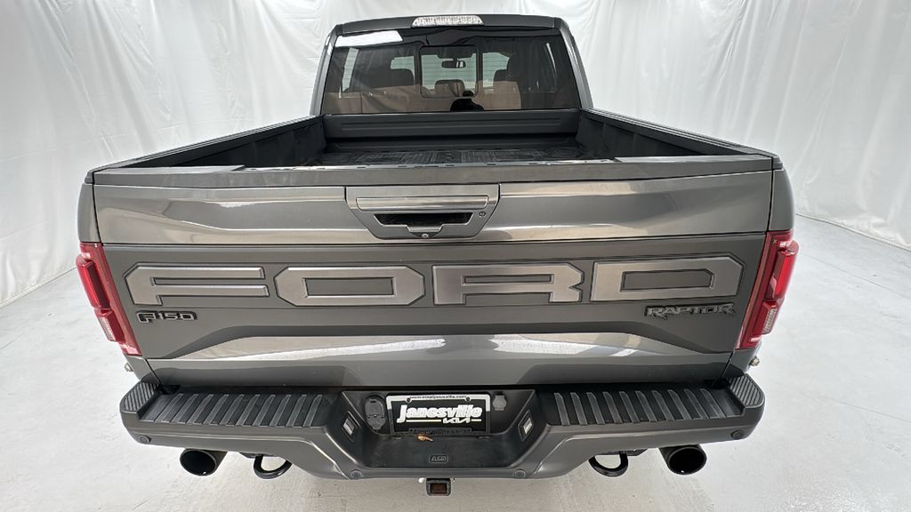 2019 Ford F-150 Raptor photo 3