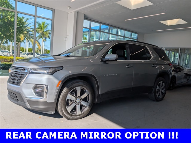 2023 Chevrolet Traverse Leather photo 2