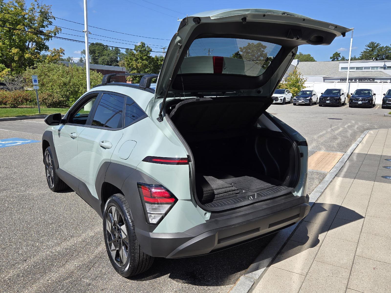 2024 Hyundai Kona SEL photo 17