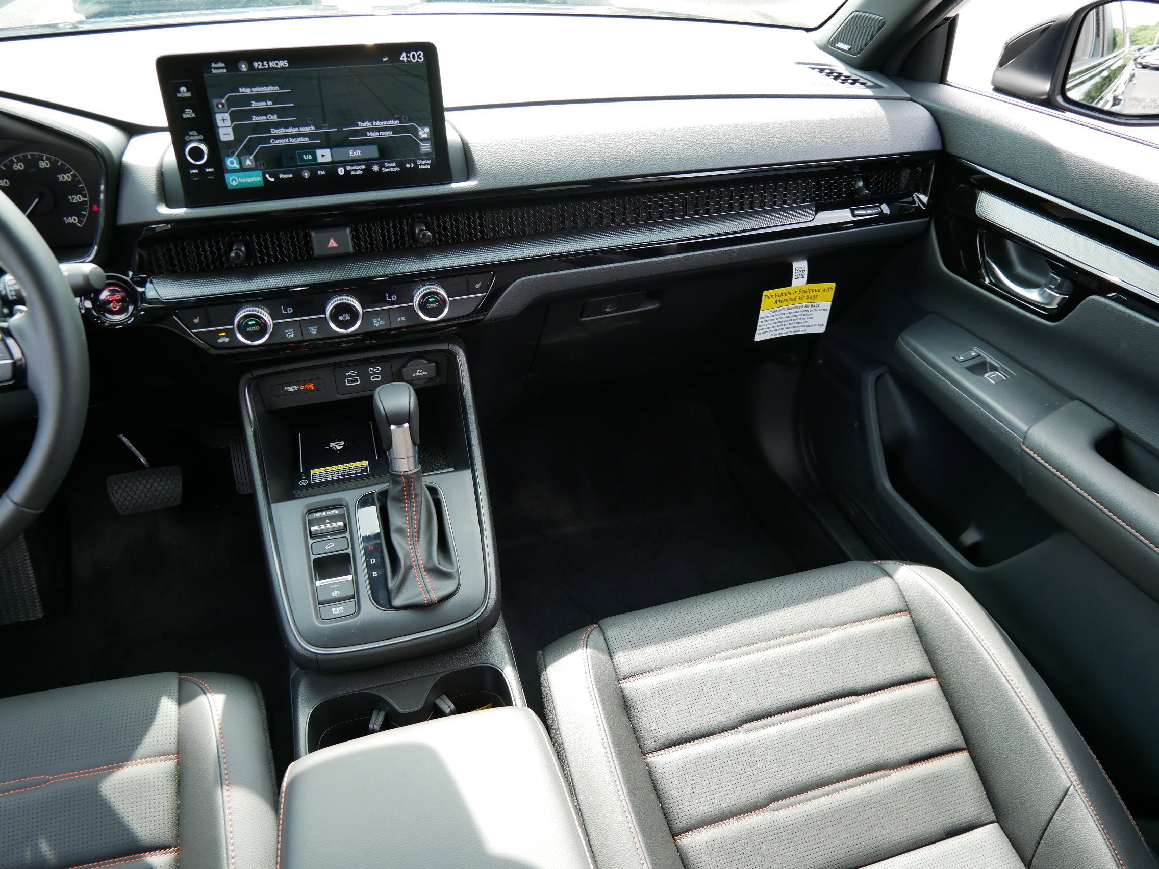2025 Honda CR-V Hybrid Sport Touring photo 9