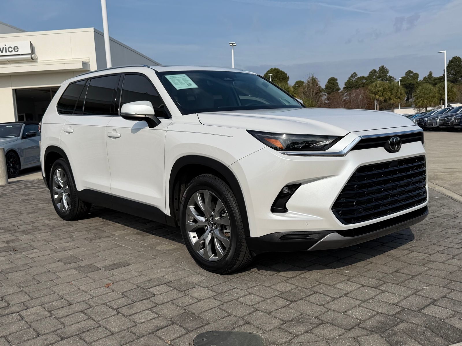 2024 Toyota Grand Highlander Limited photo 2