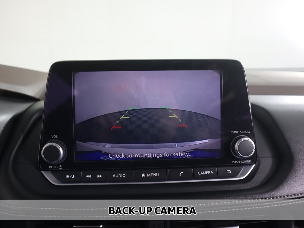 2023 Nissan Rogue SV photo 4