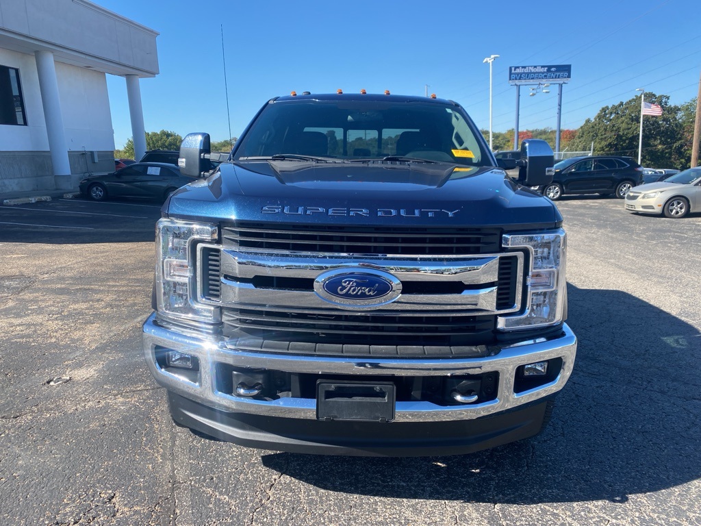 Used 2018 Ford F-250 Super Duty XLT with VIN 1FT7W2B67JEB15175 for sale in Kansas City