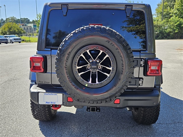 2025 Jeep Wrangler Rubicon X photo 10