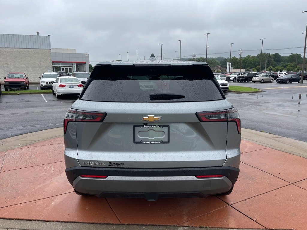 2025 Chevrolet Equinox LT photo 11