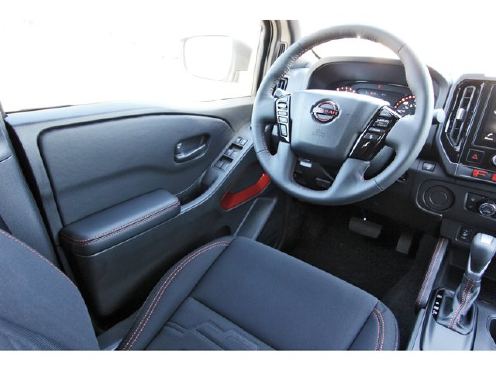 2026 Nissan Frontier Crew Cab PRO-X® Gray at Robbins Nissan