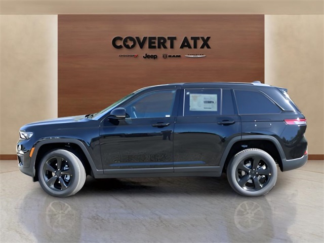 2025 Jeep Grand Cherokee Limited photo 2