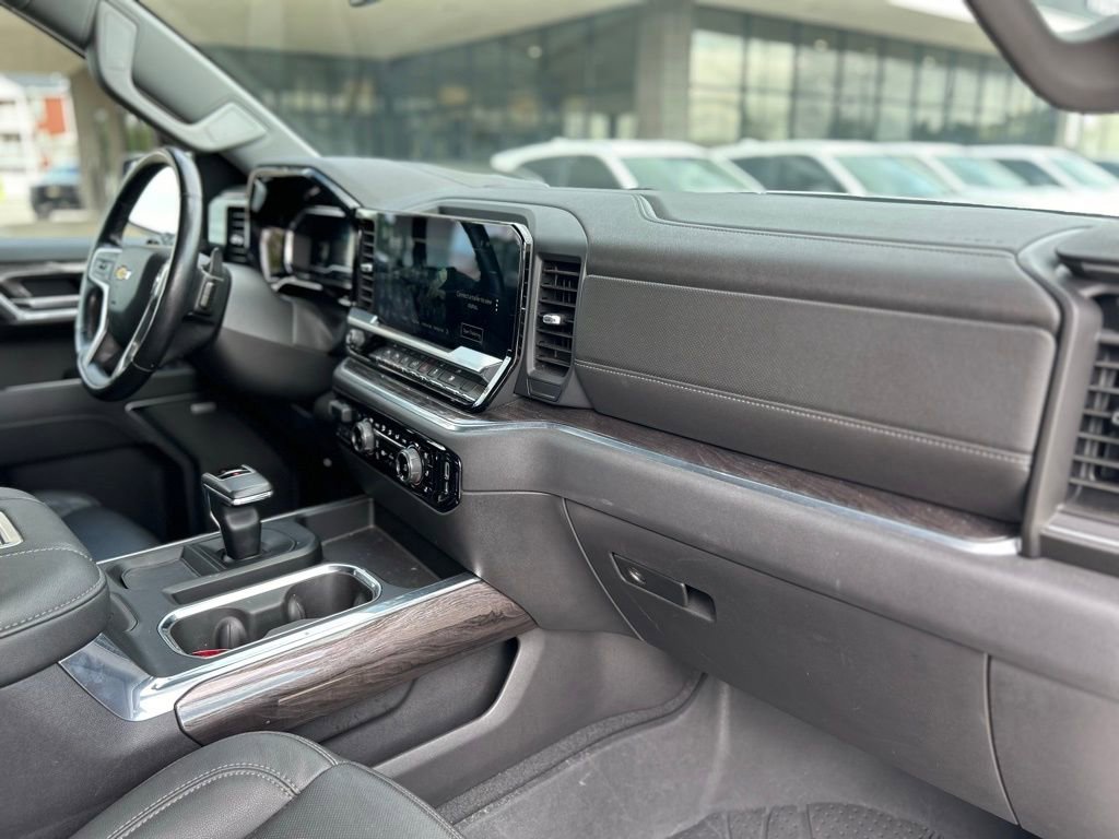 2022 Chevrolet Silverado 1500 LTZ photo 30