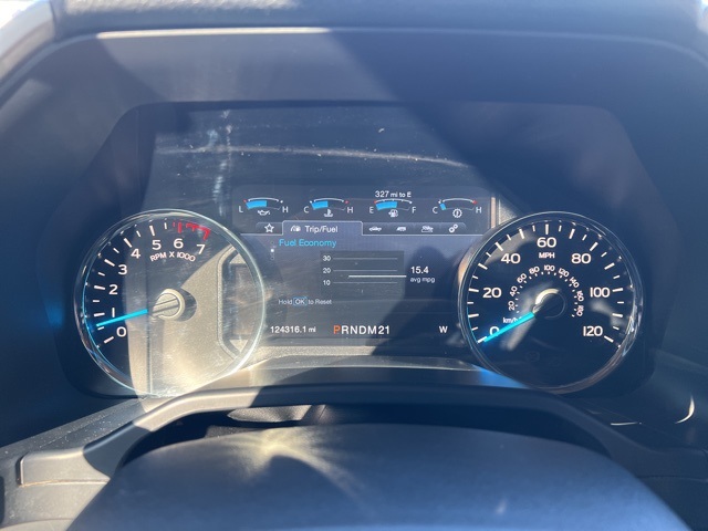2015 Ford F-150 Lariat photo 21