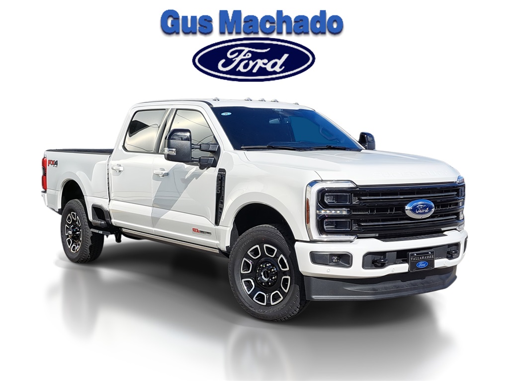 2025 Ford F-250 Super Duty Platinum's photo