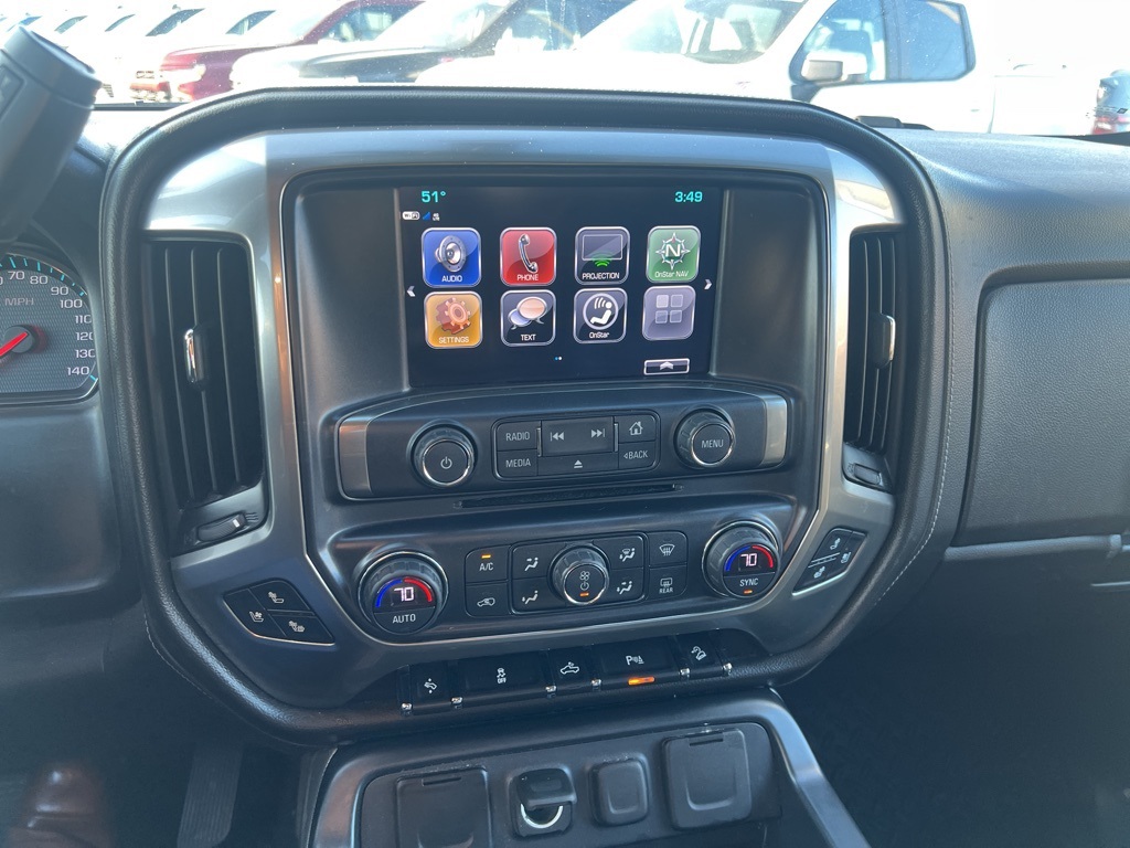 2017 CHEVROLET SILVERADO - Image 13