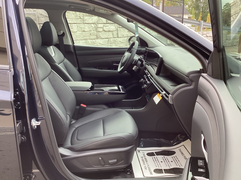 2025 Hyundai Tucson Hybrid Limited photo 24