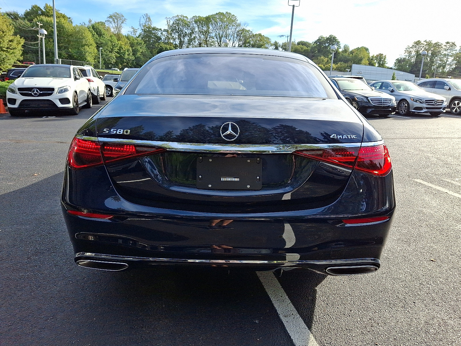 2026 Mercedes Benz S 580 4MATIC photo 3