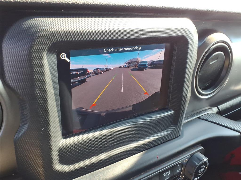 2023 Jeep Gladiator Sport photo 4