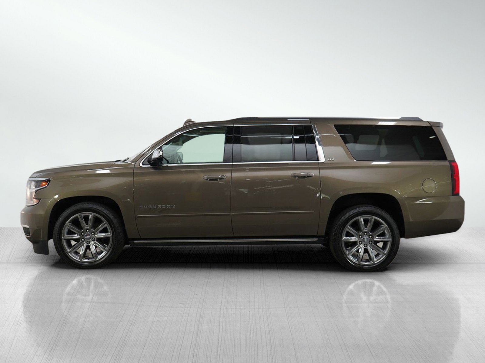 Used 2016 Chevrolet Suburban LTZ with VIN 1GNSKJKC7GR368284 for sale in Minneapolis, Minnesota