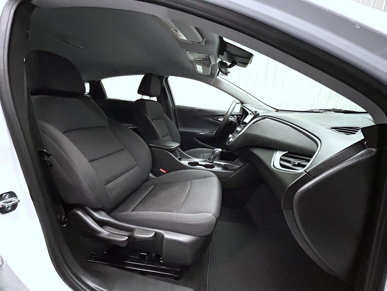 2023 Chevrolet Malibu 1LT photo 13