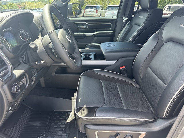 2025 Ram 1500 Laramie photo 9