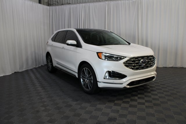 2019 Ford Edge Titanium photo 30