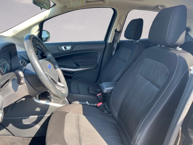 2018 Ford EcoSport SE photo 9