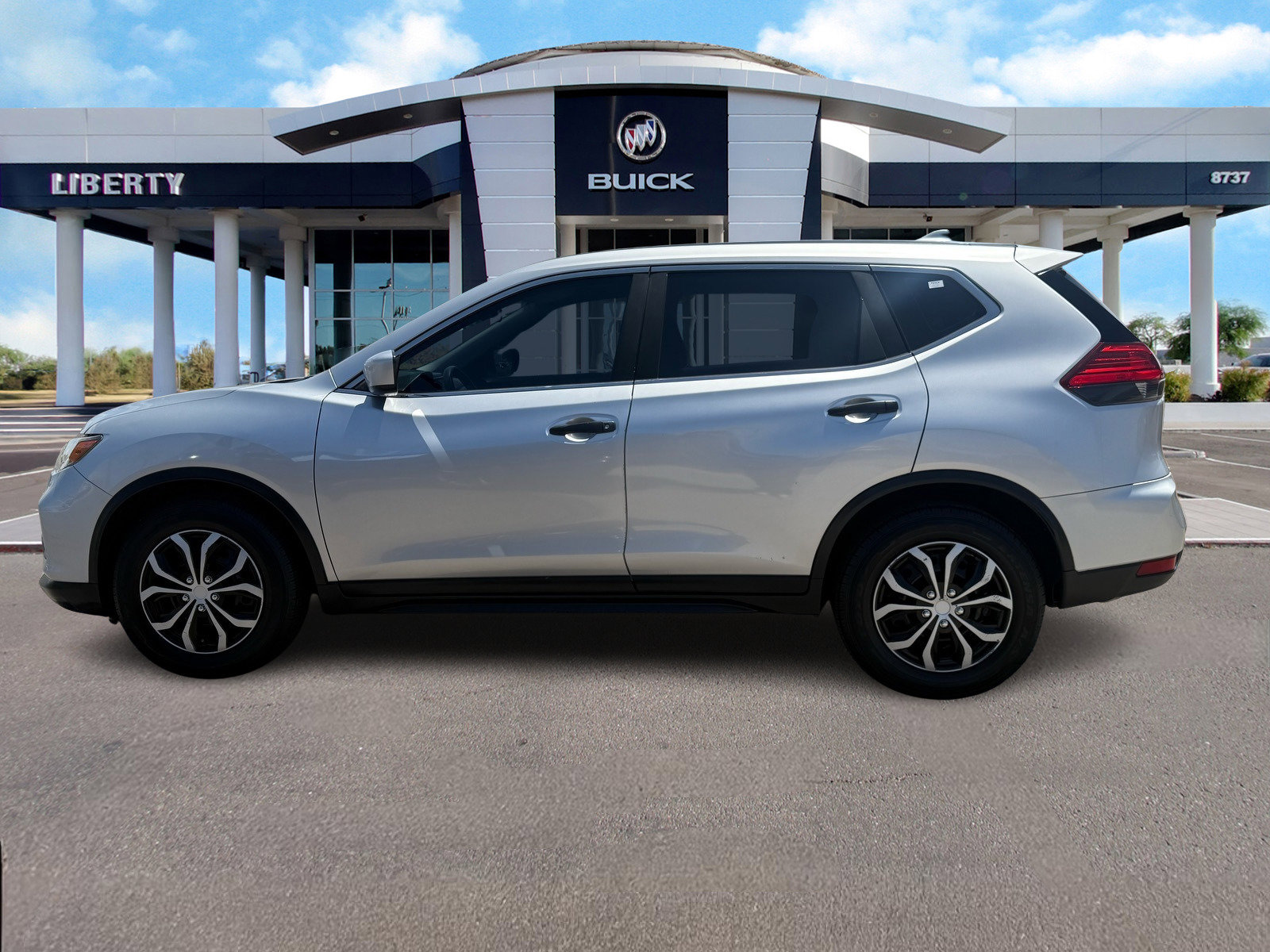 2017 Nissan Rogue S photo 3